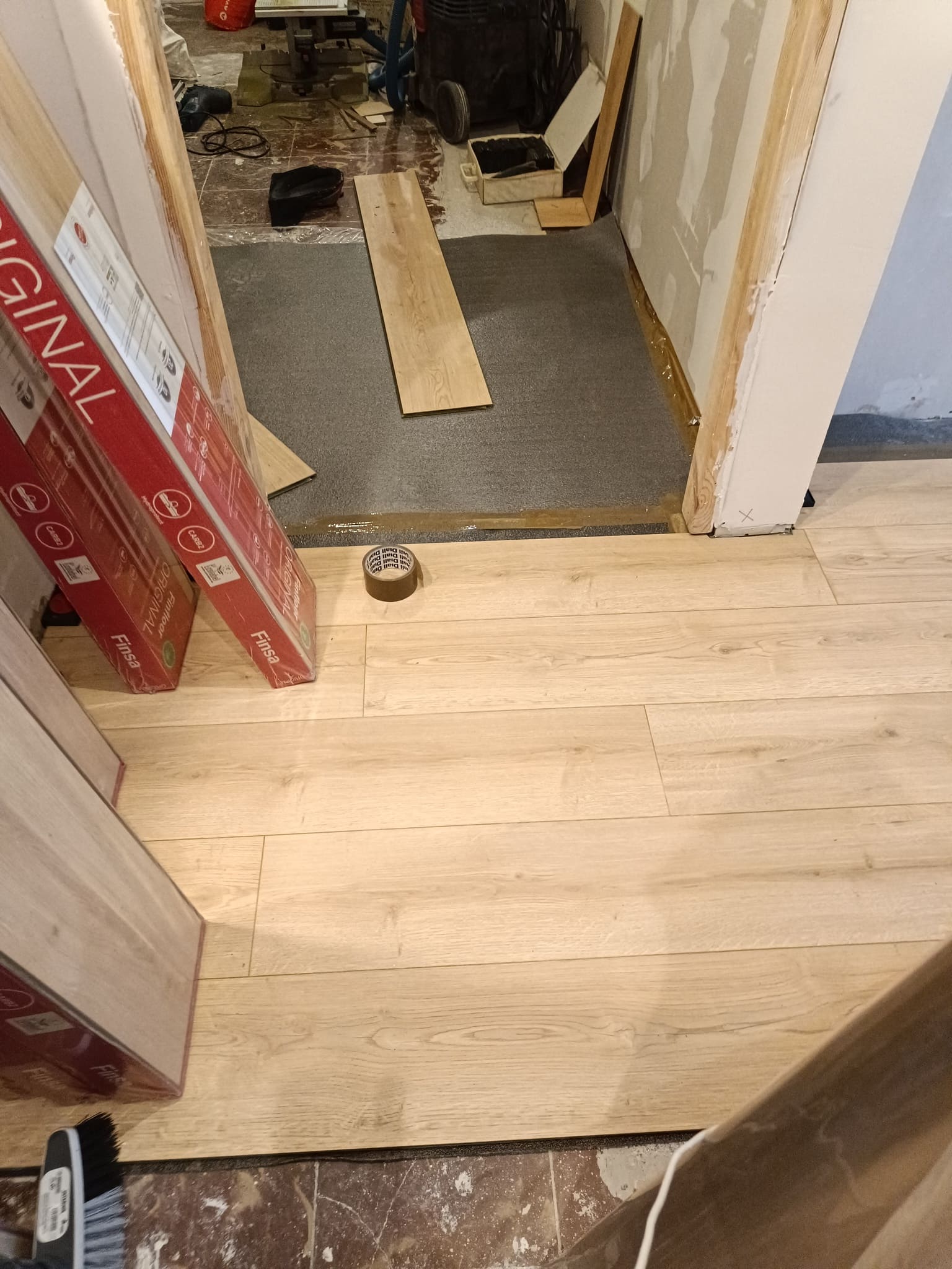 Instalación Laminado FinFloor 2