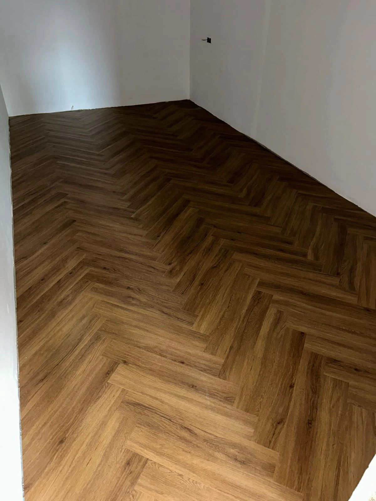 Instalación SPC vinílico Badalona 17