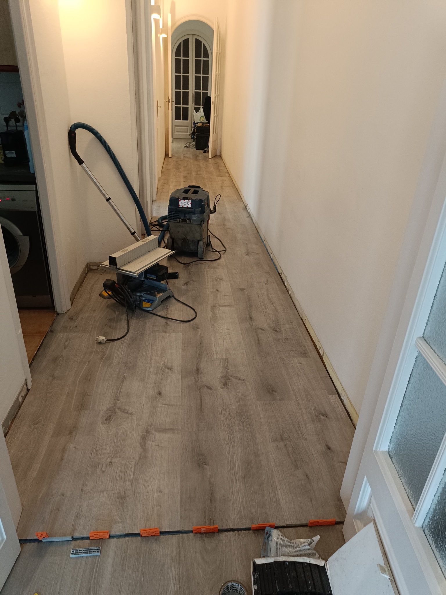 Instalación suelo laminado flotante Barcelona 13