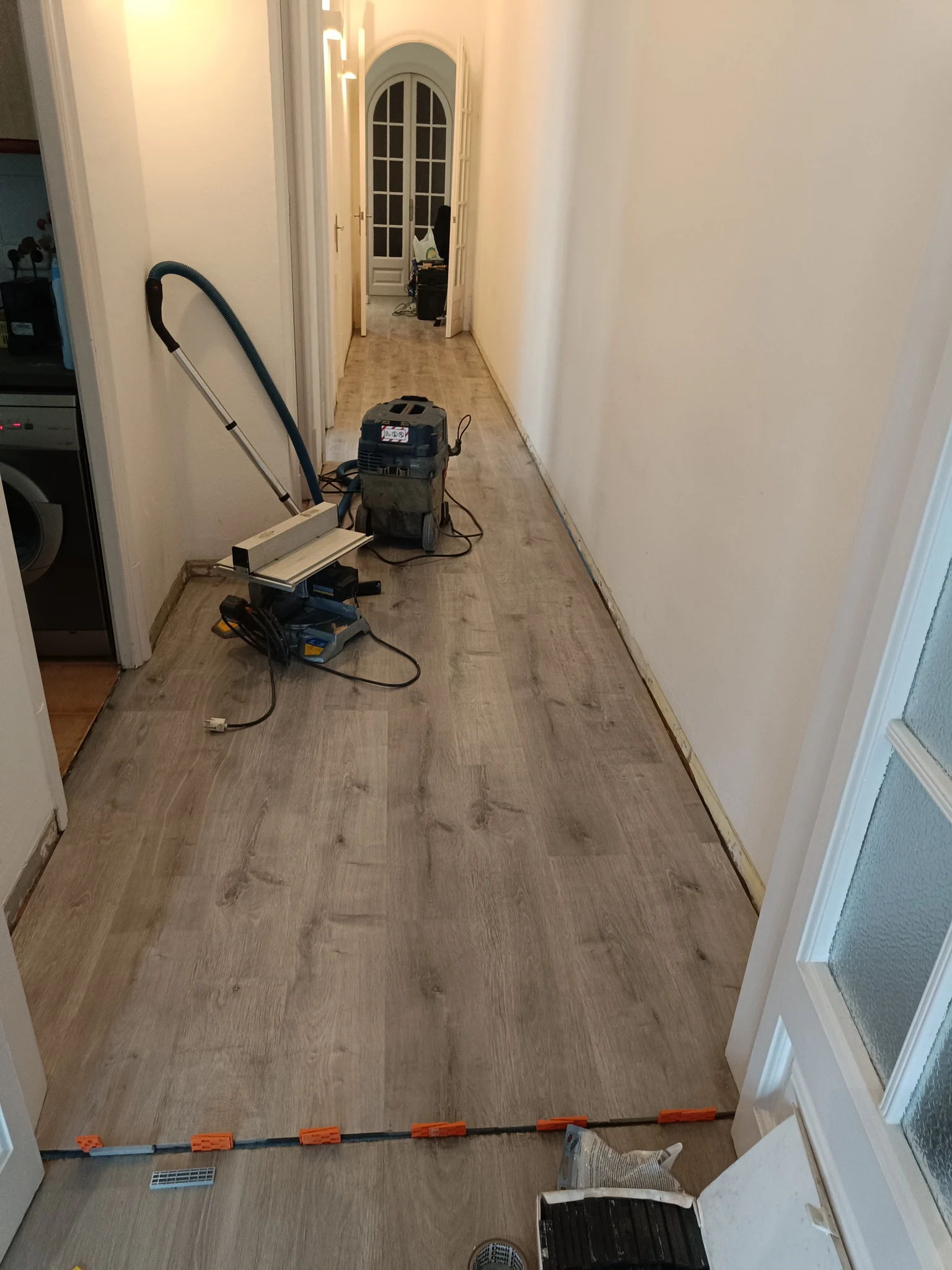 Instalación suelo laminado flotante Barcelona 13