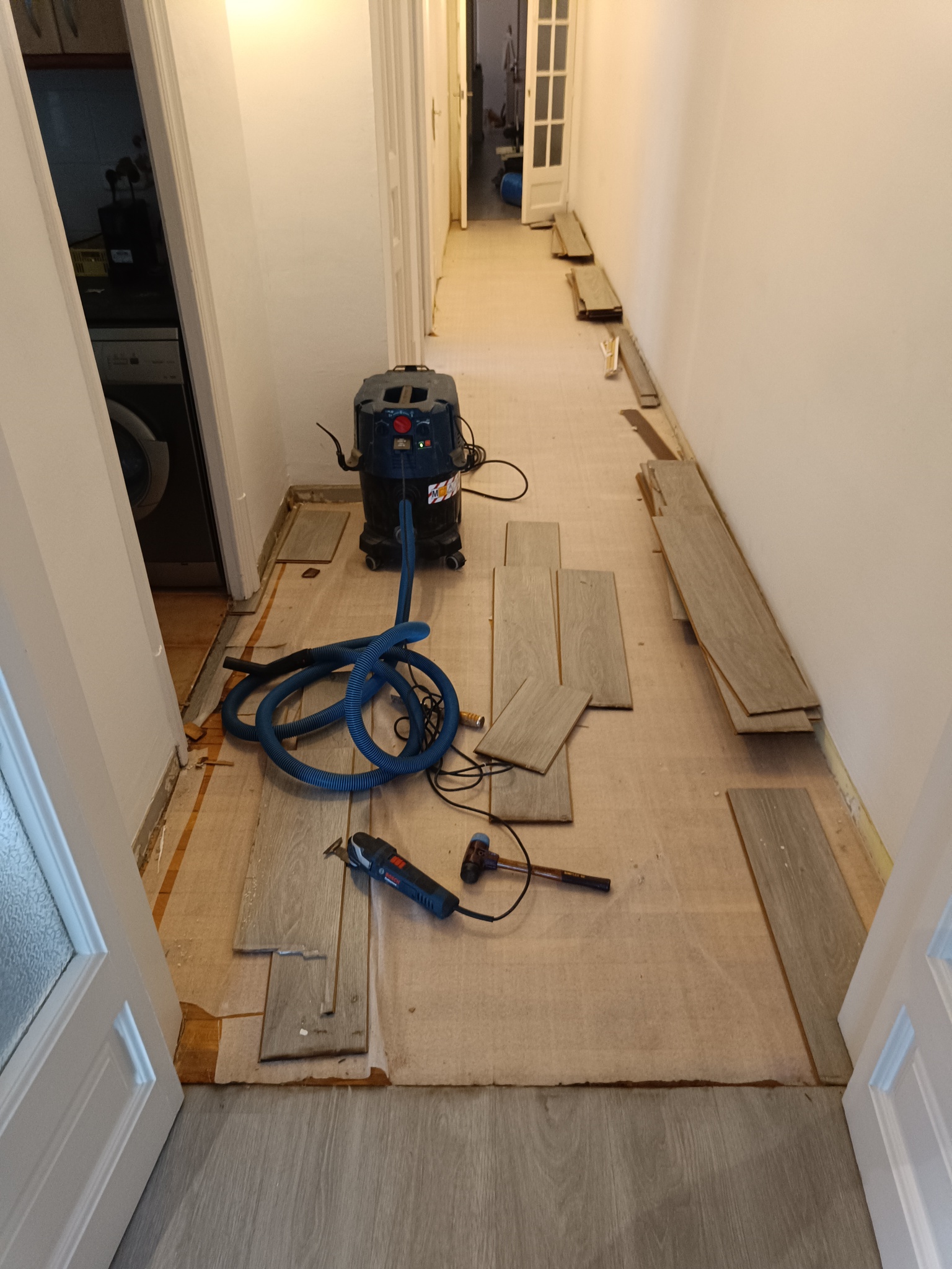 Instalación suelo laminado flotante Barcelona 3