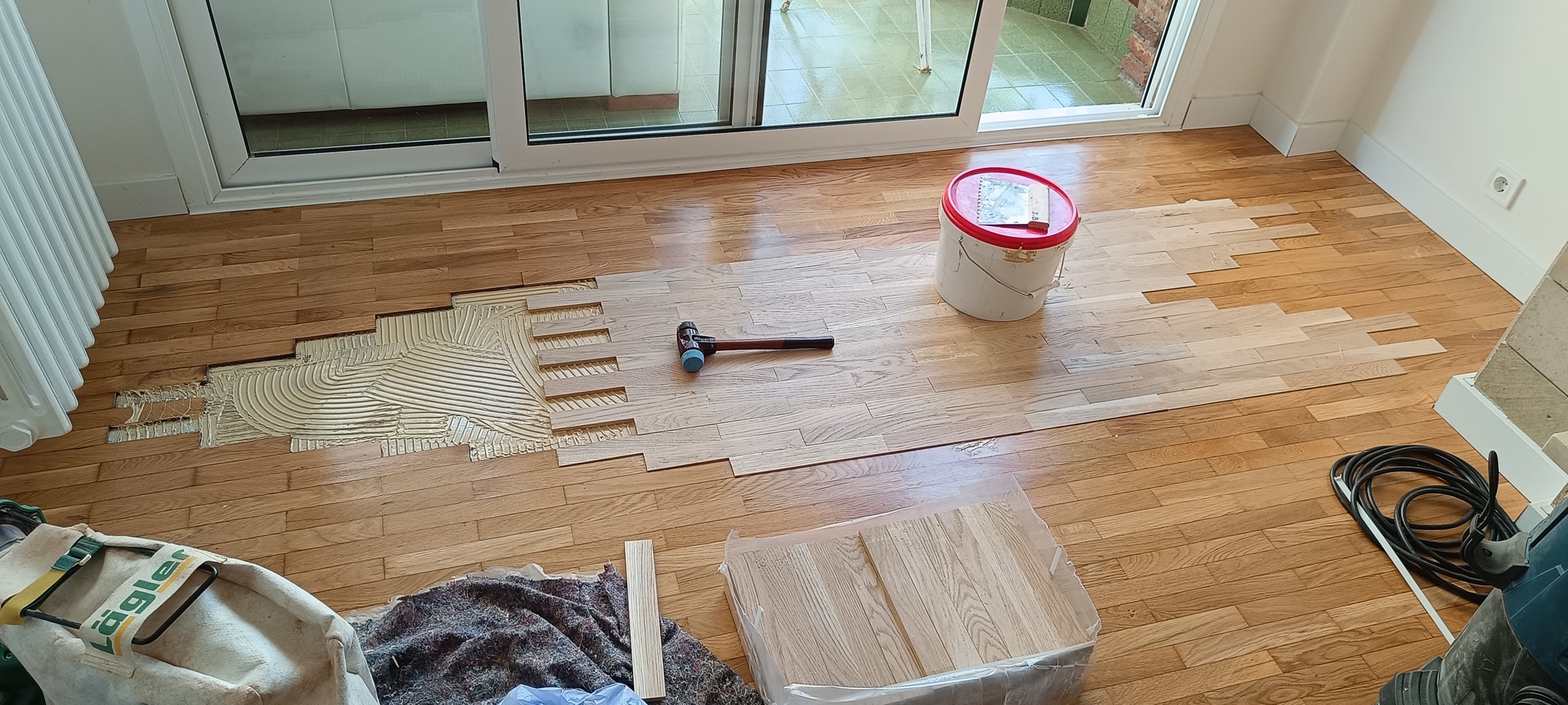 Reparación parquet encolado tablilla roble Barcelona 10