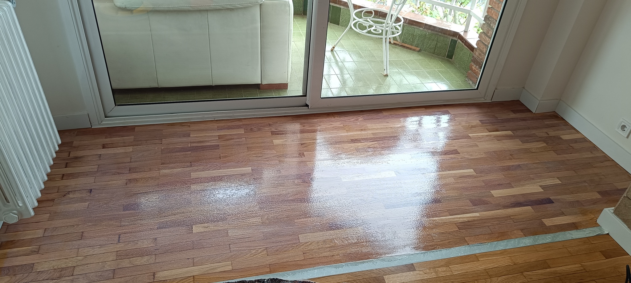 Reparación parquet encolado tablilla roble Barcelona 13