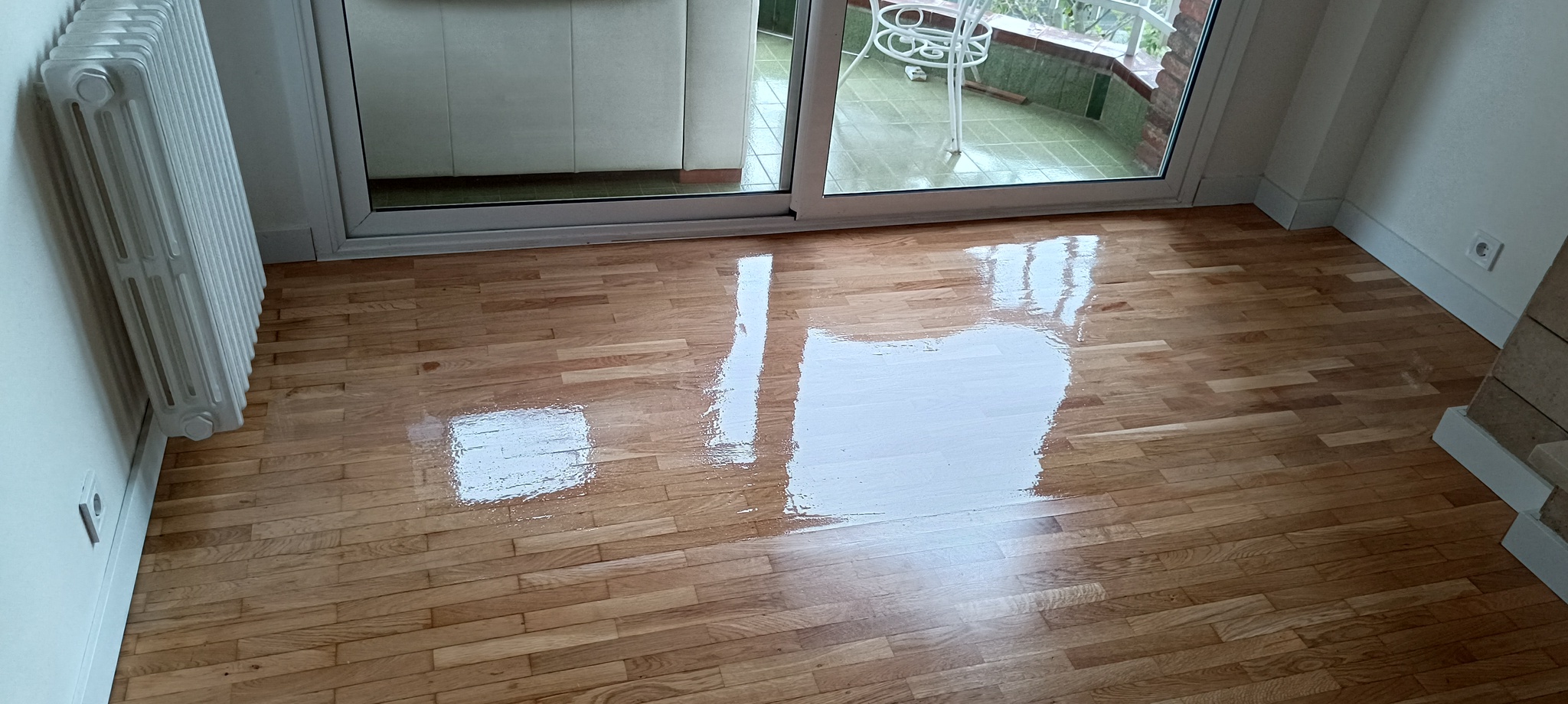 Reparación parquet encolado tablilla roble Barcelona 14