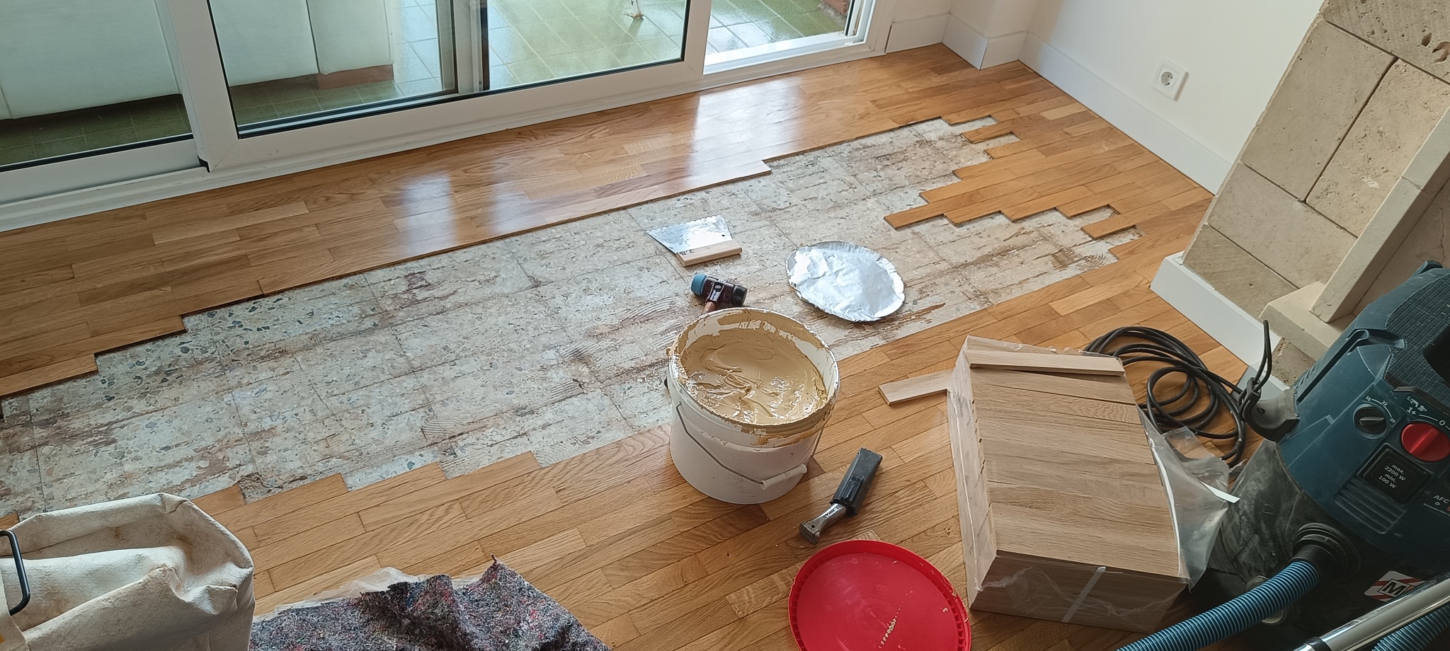 Reparación parquet encolado tablilla roble Barcelona 8
