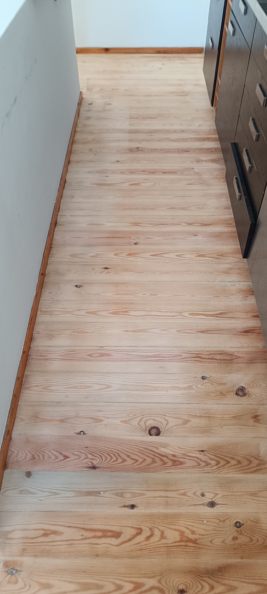 Restauración con lijado Teià 32