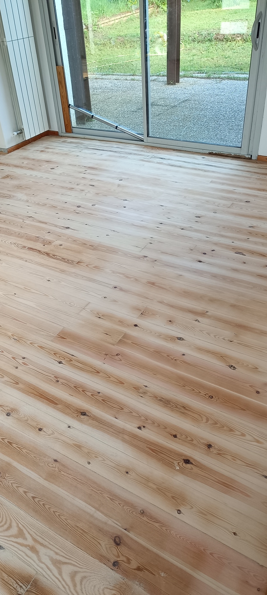 Restauración con lijado Teià 9