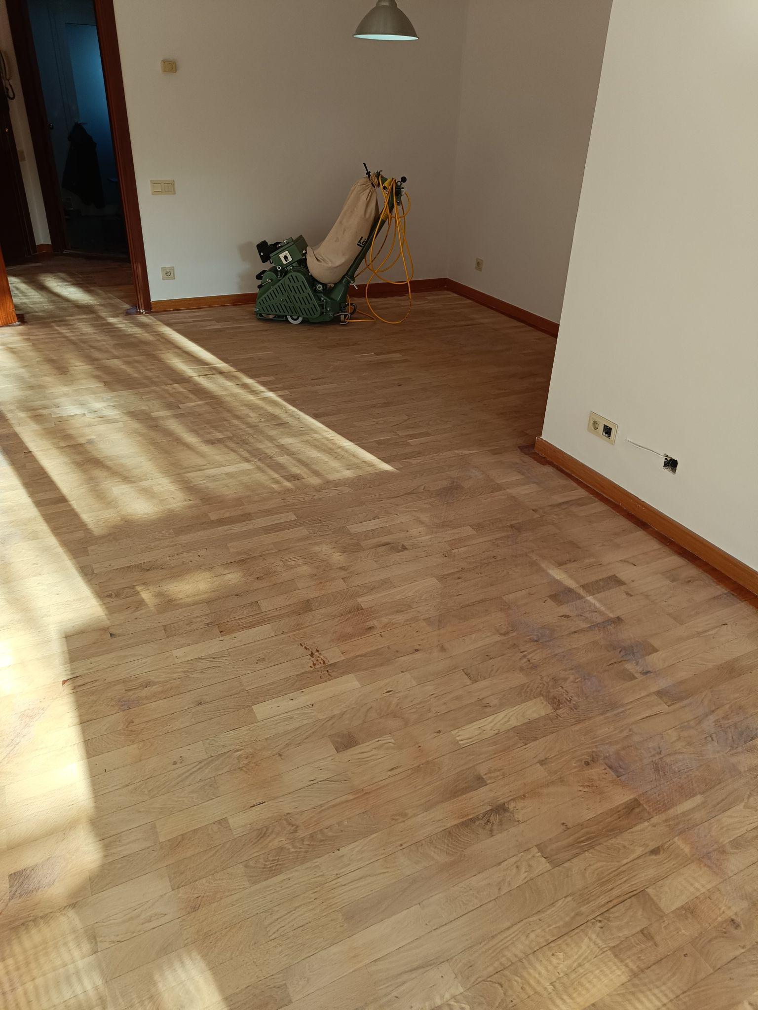 Restauración parquet tablilla roble 26