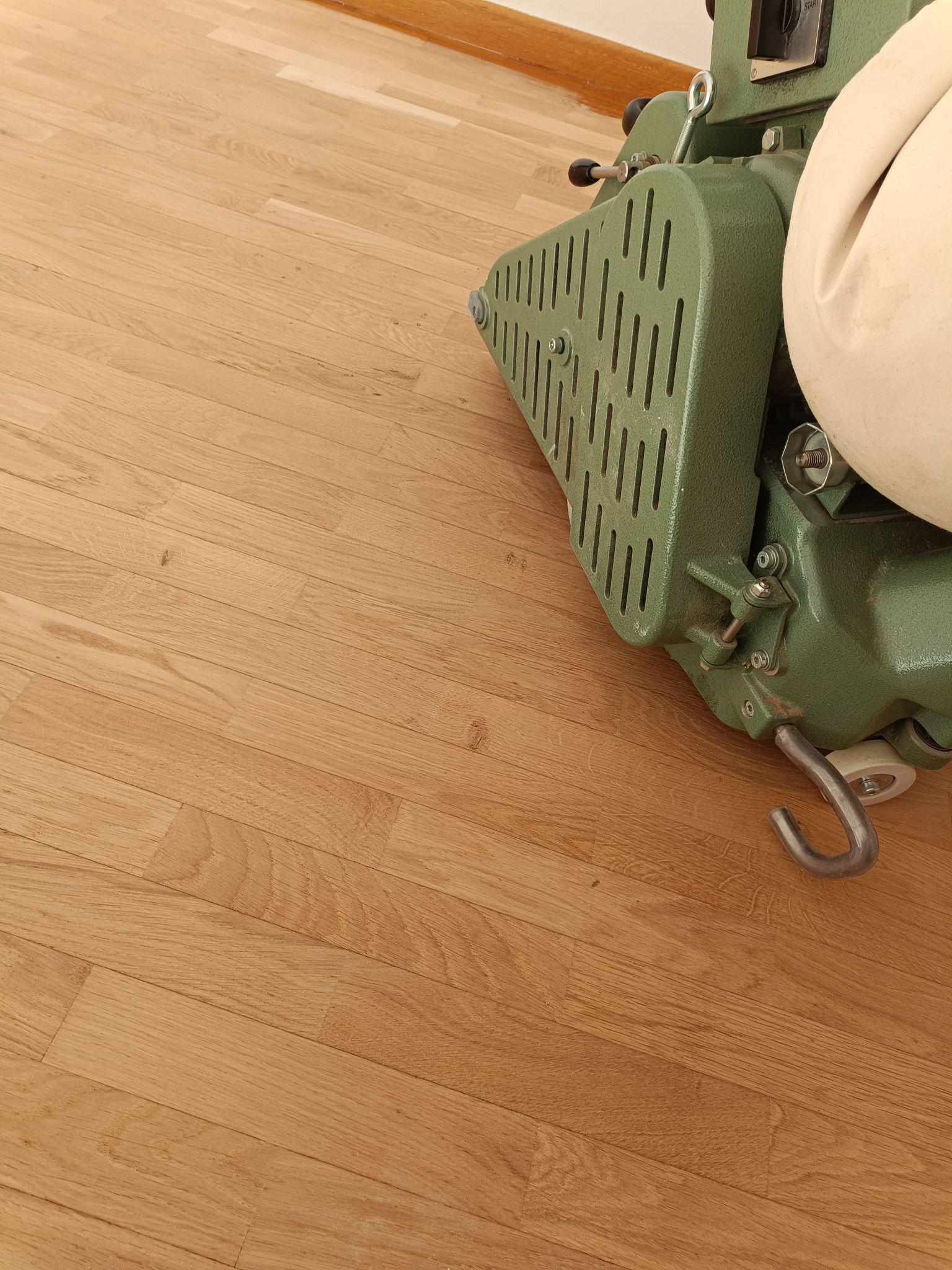 Restauración parquet tablilla roble 29