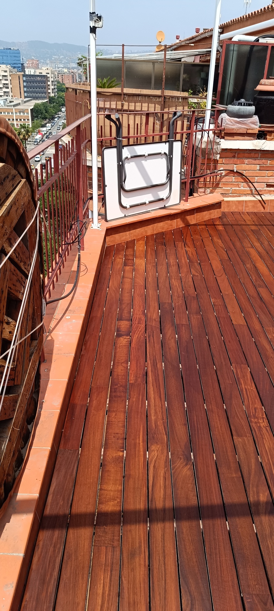 Restauración tarima exterior IPE Barcelona 13