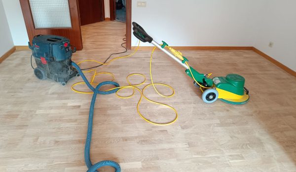 Restauración parquet tablilla roble